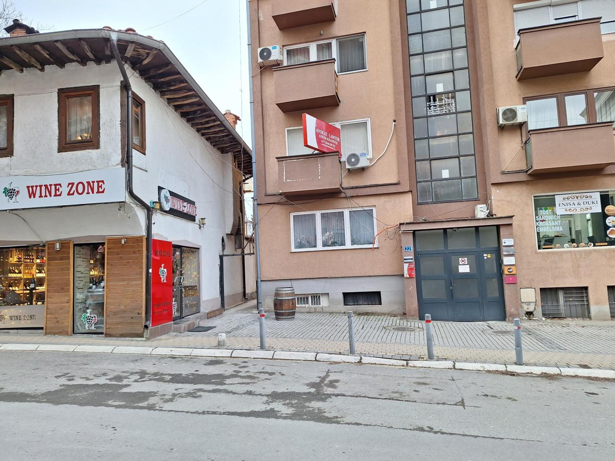 Avenue Apartment Priştine Dış mekan fotoğraf